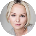 Jennifer Ellison.png__PID:e8362dd1-a290-4d5e-bdfb-ac45b5c28006